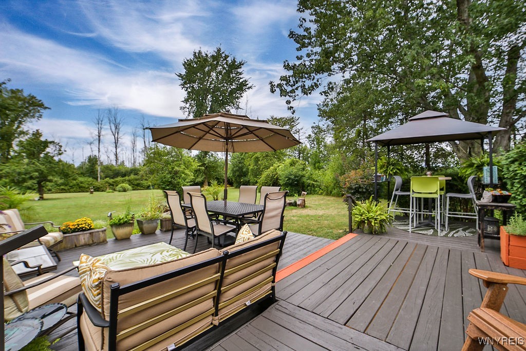 767 Sturgeon Point Road Evans, NY 14047 - Photo 12 of 46