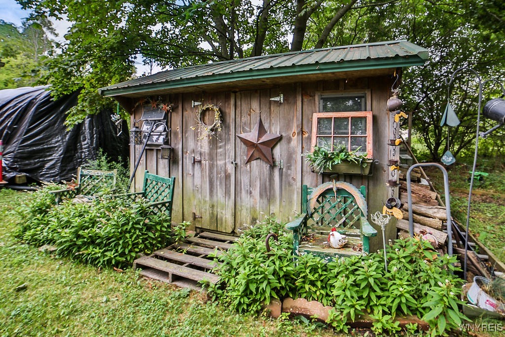 767 Sturgeon Point Road Evans, NY 14047 - Photo 16 of 46