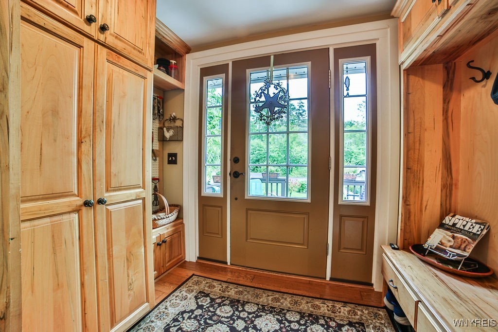 767 Sturgeon Point Road Evans, NY 14047 - Photo 17 of 46