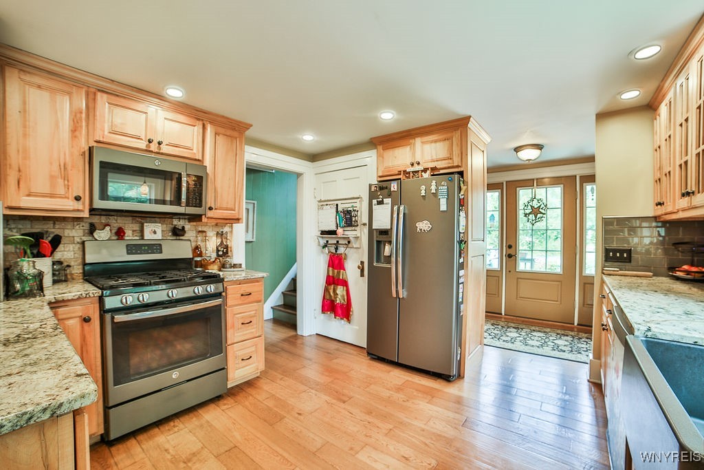 767 Sturgeon Point Road Evans, NY 14047 - Photo 20 of 46