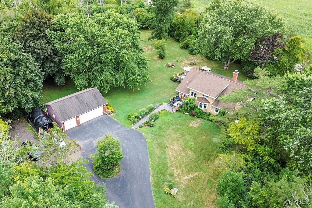 767 Sturgeon Point Road Evans, NY 14047 - Photo 4 of 46