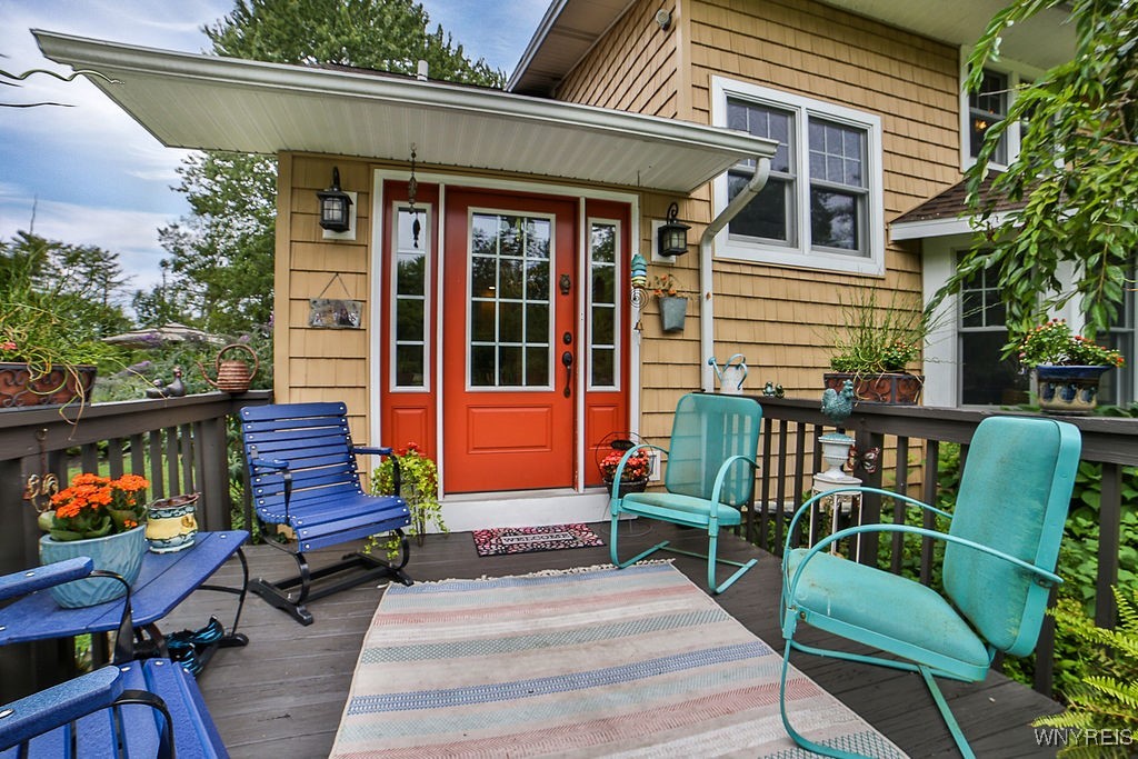 767 Sturgeon Point Road Evans, NY 14047 - Photo 10 of 46