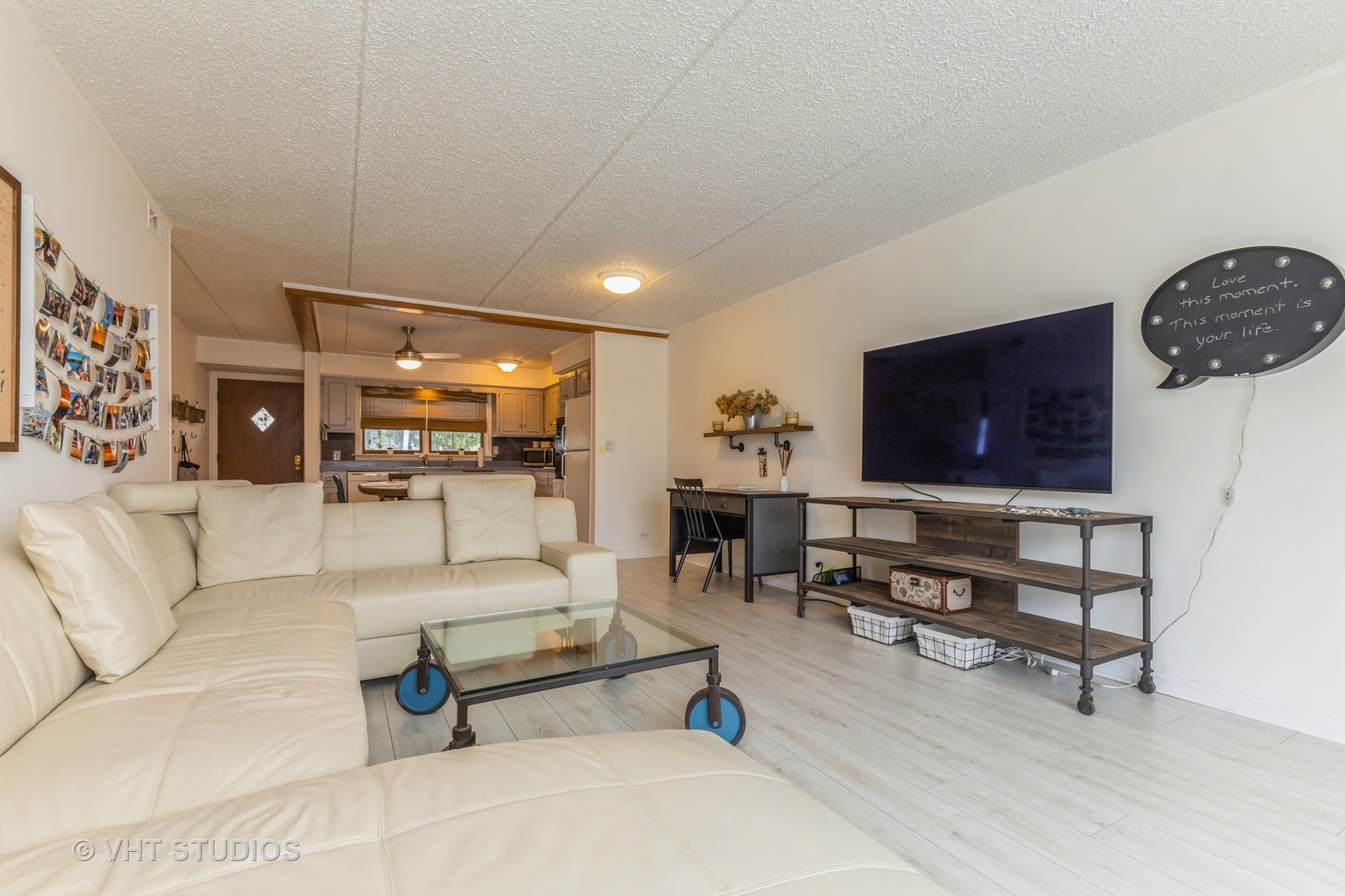 26 North Pistakee Lake Road, Unit 2F Fox Lake, IL 60020 - Photo 5 of 23 Gallery Image 5
