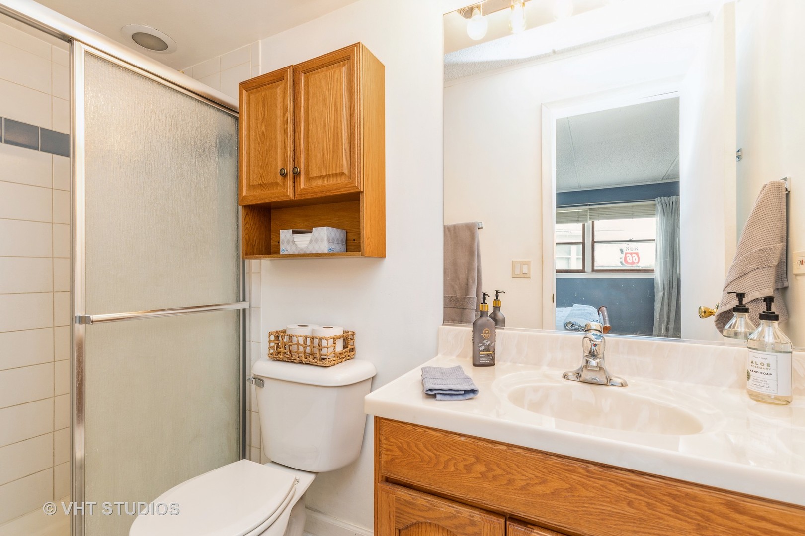 26 North Pistakee Lake Road, Unit 2F Fox Lake, IL 60020 - Photo 7 of 23 Gallery Image 7