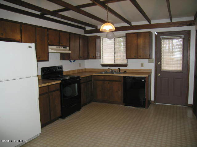 201-203 Cedar Ridge Lane Havelock, NC 28532 - Photo 2 of 10 201- Kitchen