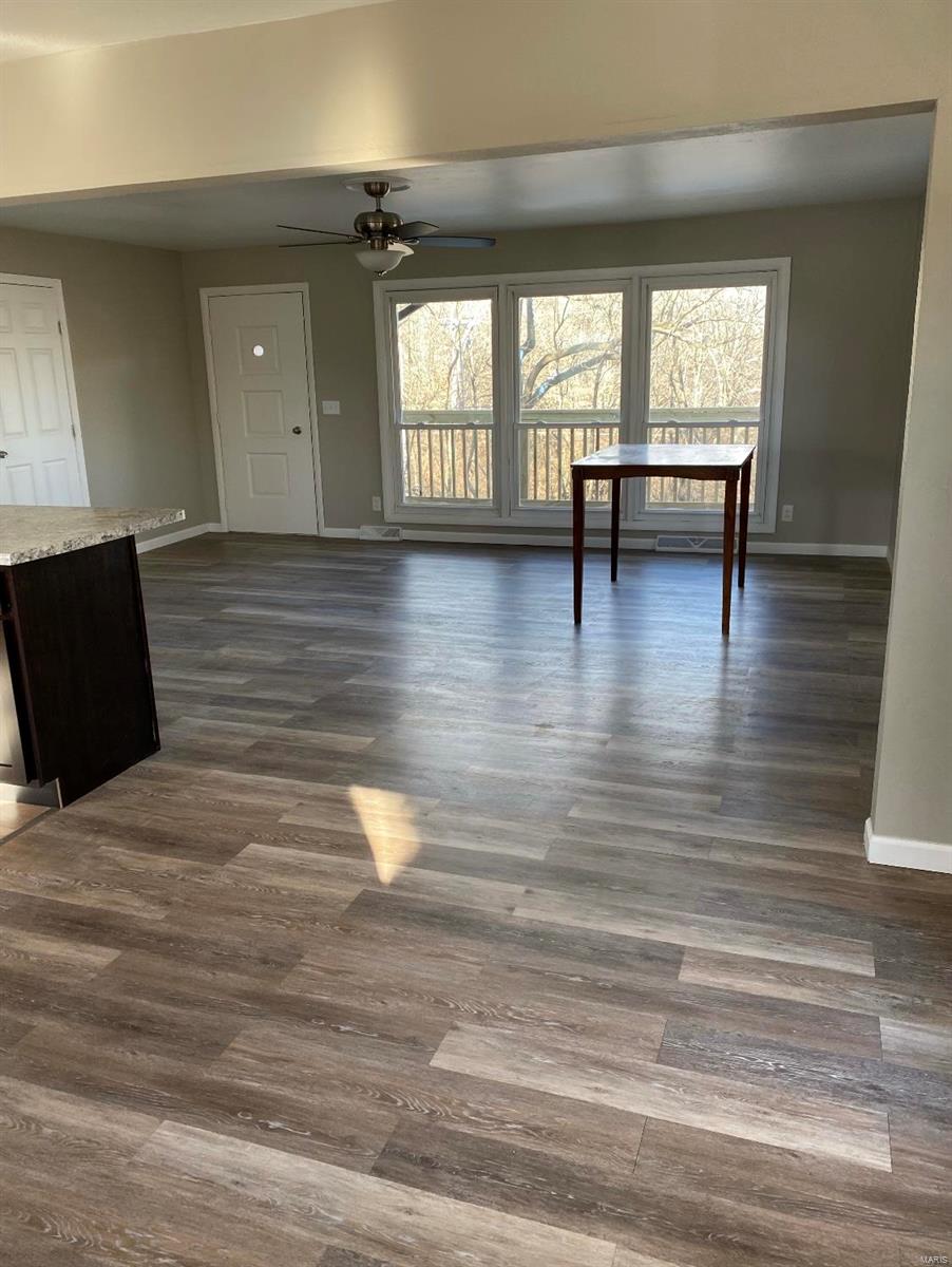 6312 Town Hall Road Belleville, IL 62223 - Photo 8 of 17