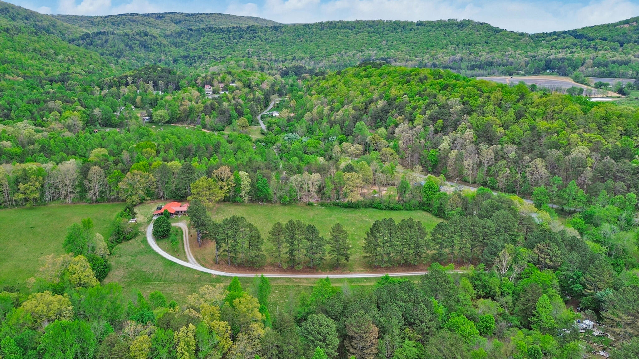 178 Montgomery Road Dayton, TN 37321 - Photo 27 of 42 dji_0819-dji_0821