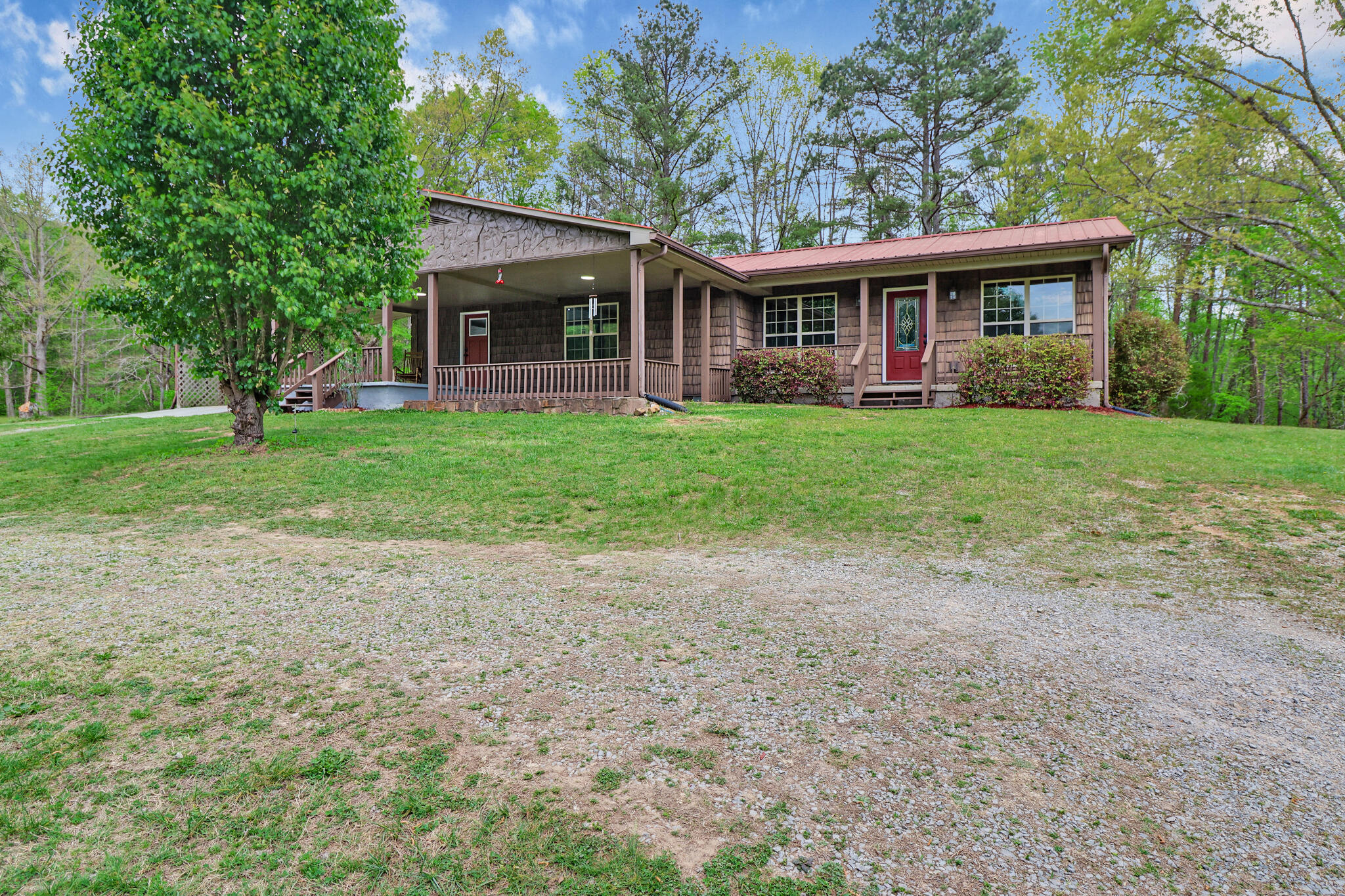 178 Montgomery Road Dayton, TN 37321 - Photo 35 of 42 if1a4373-if1a4377