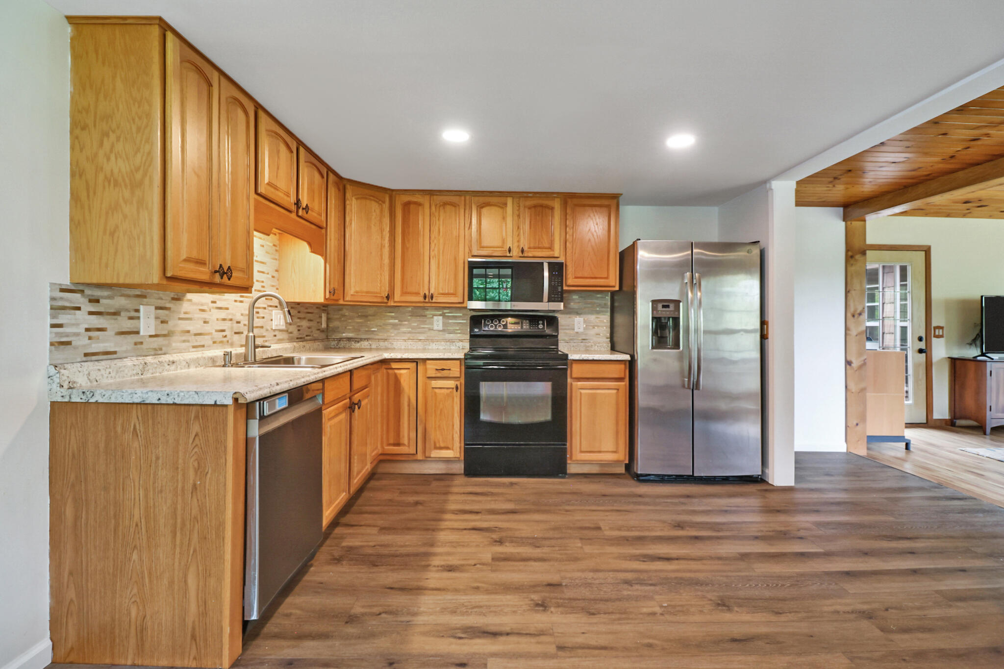 178 Montgomery Road Dayton, TN 37321 - Photo 6 of 42 if1a4358-if1a4362