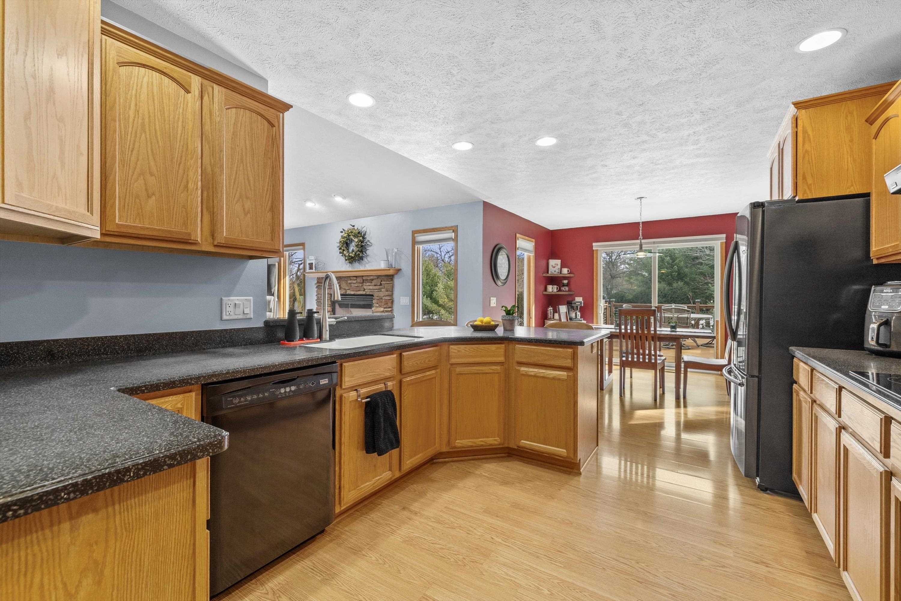 1523 Lena Lane Fort Atkinson, WI 53538 - Photo 15 of 44