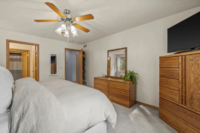 $450,000 | 1523 Lena Lane, Fort Atkinson, WI 53538