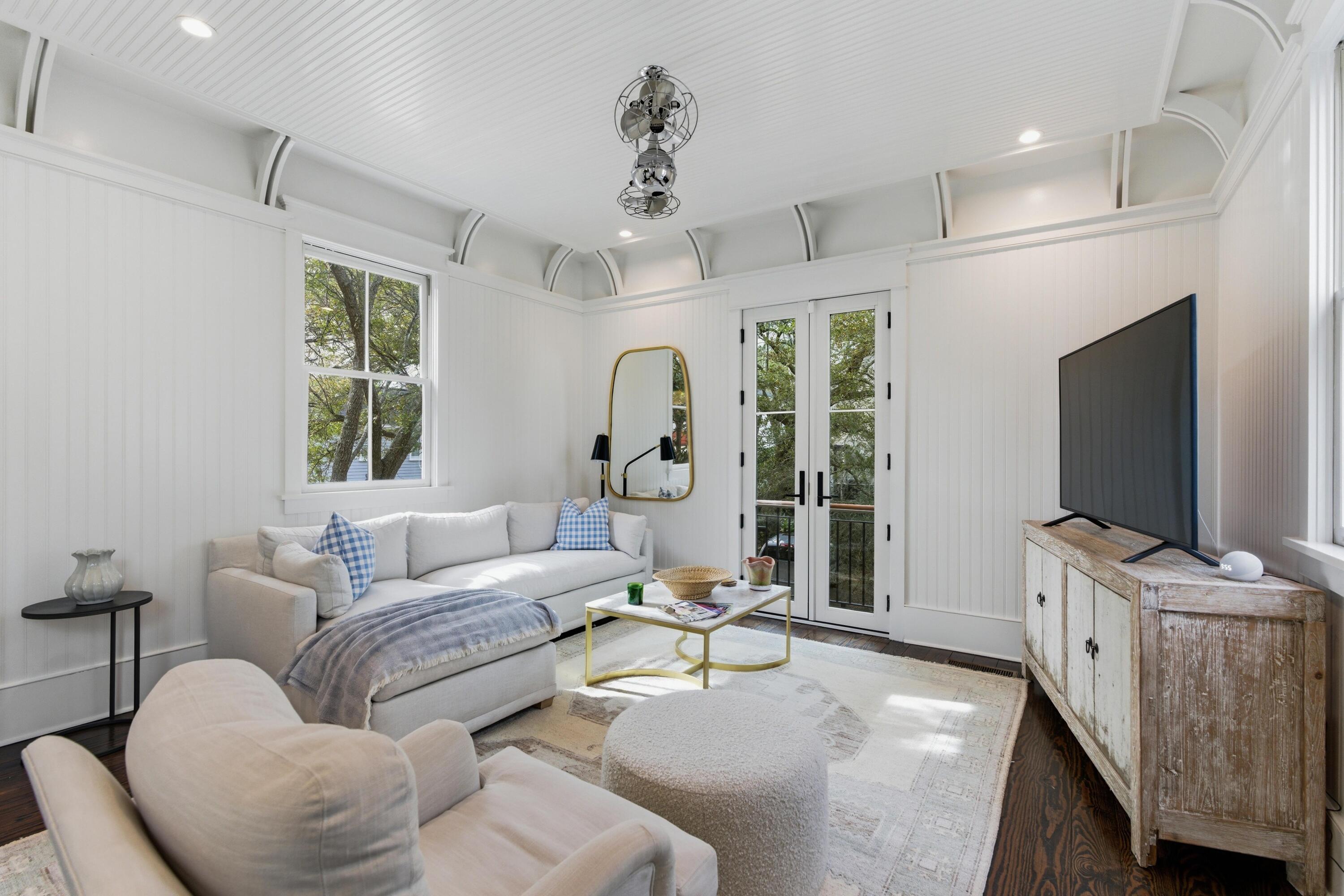 121 Jakes Lane Mount Pleasant, SC 29464 - Photo 11 of 71 24