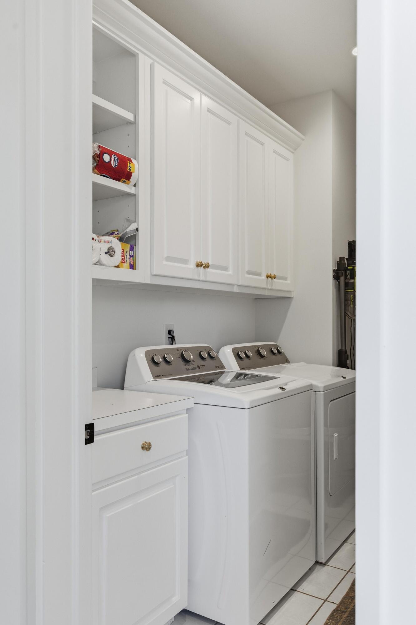 121 Jakes Lane Mount Pleasant, SC 29464 - Photo 32 of 71 38