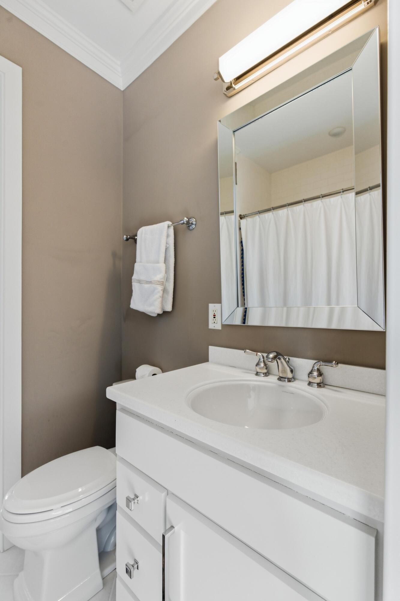 121 Jakes Lane Mount Pleasant, SC 29464 - Photo 36 of 71 47