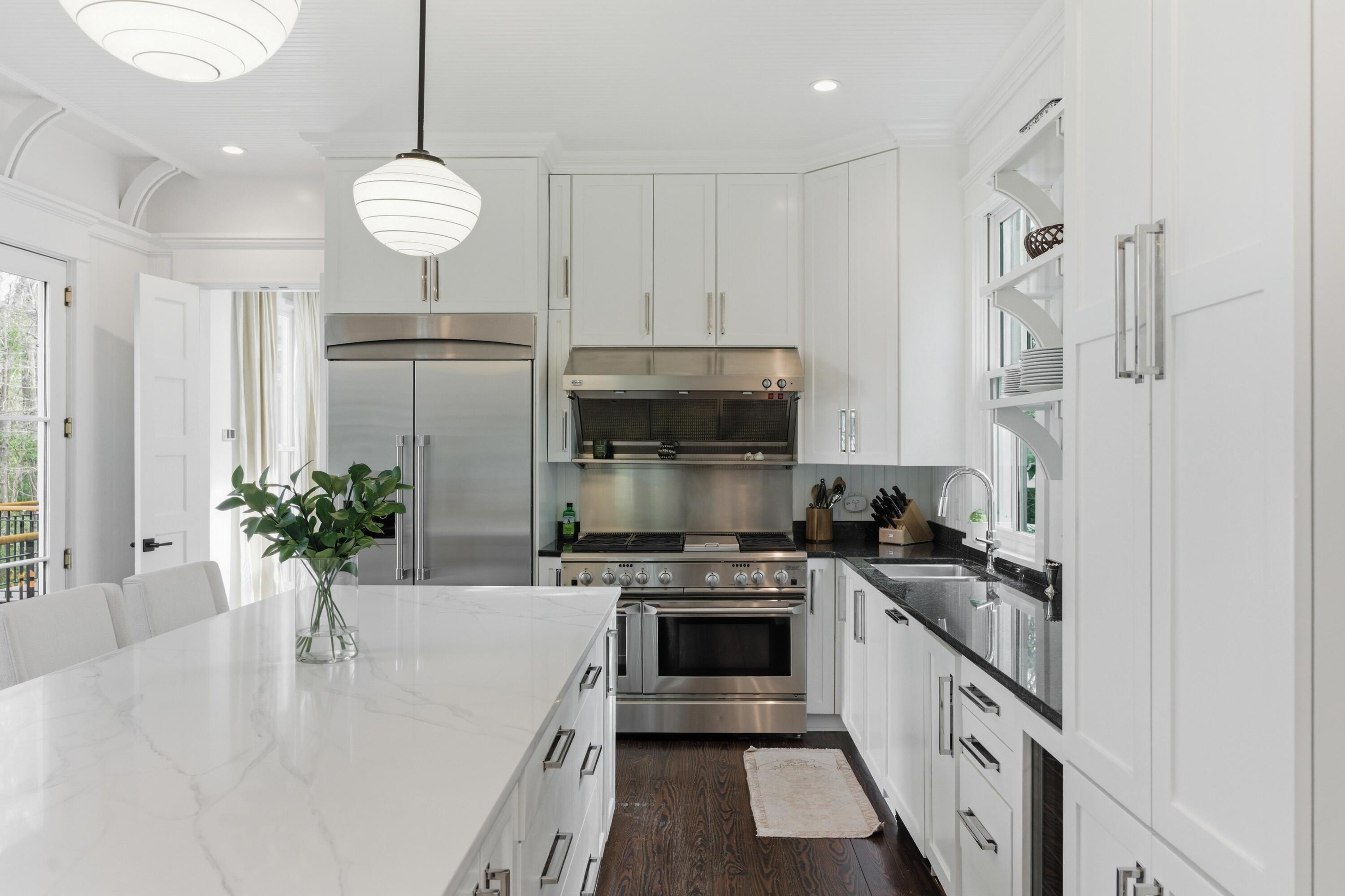 121 Jakes Lane Mount Pleasant, SC 29464 - Photo 7 of 71 21