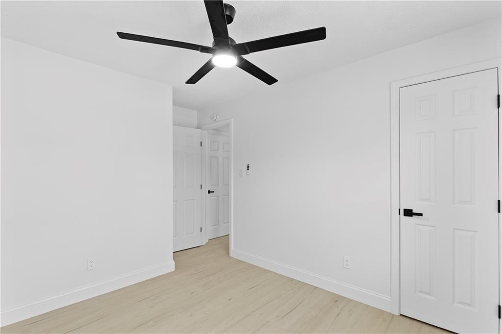 693 Highland Loop Lawrenceville, GA 30046 - Photo 13 of 24