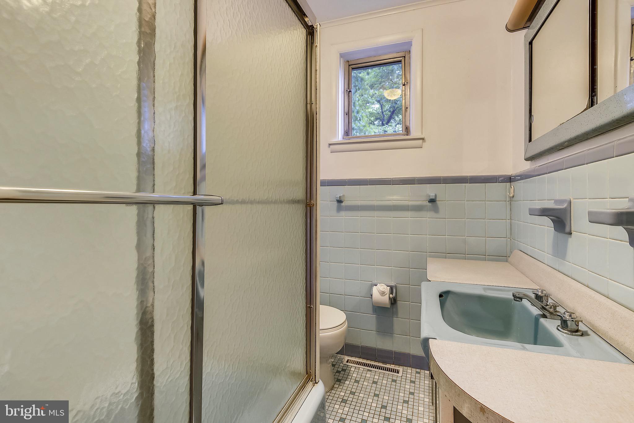 801 Robin Hood Road Annapolis, MD 21405 - Photo 16 of 52 Gallery Image 16