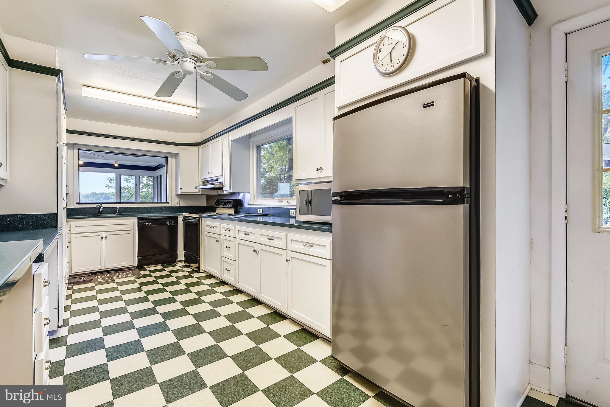 801 Robin Hood Road Annapolis, MD 21405 - Photo 21 of 52 Gallery Image 21