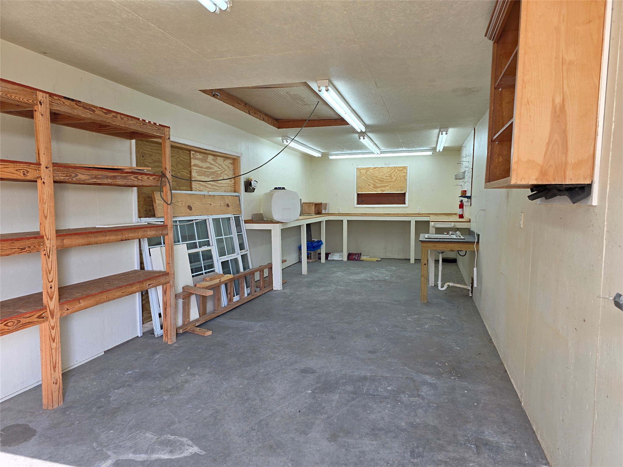 8660 Cedar Hill Road Brenham, TX 77833 - Photo 36 of 45