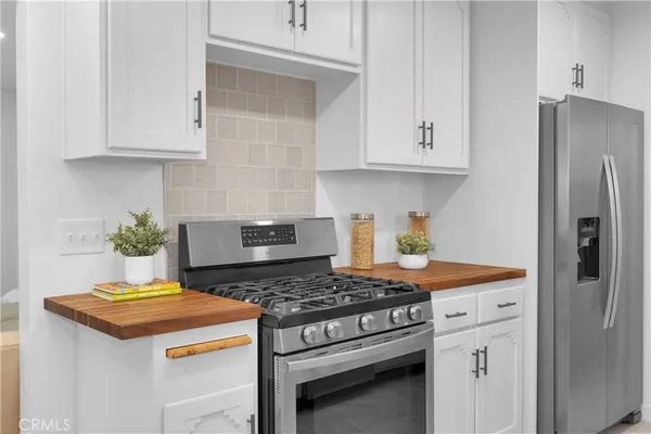 $1,060,000 | 3691 Cortner Avenue, Long Beach, CA 90808