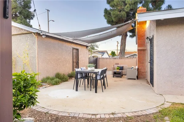 $1,060,000 | 3691 Cortner Avenue, Long Beach, CA 90808