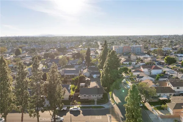 $1,060,000 | 3691 Cortner Avenue, Long Beach, CA 90808