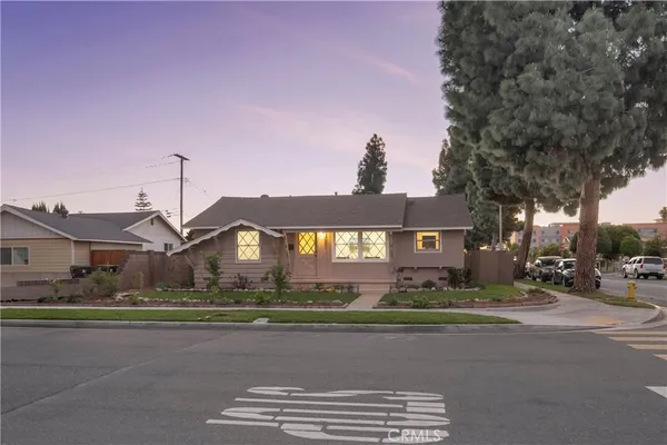 $1,060,000 | 3691 Cortner Avenue, Long Beach, CA 90808