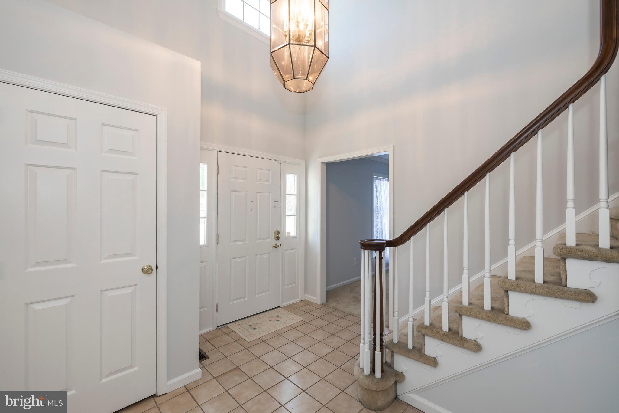 823 Richards Road Wayne, PA 19087 - Photo 5 of 38 Entrance Foyer