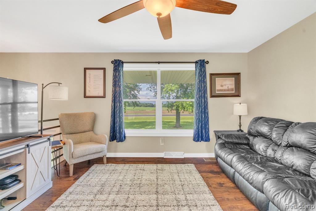 2970 Galbraith Line Road Yale, MI 48097 - Photo 17 of 47 Gallery Image 17