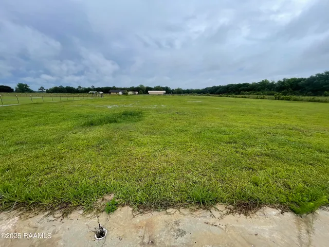 $95,000 | 10135 Romules Road, Kaplan, LA 70548