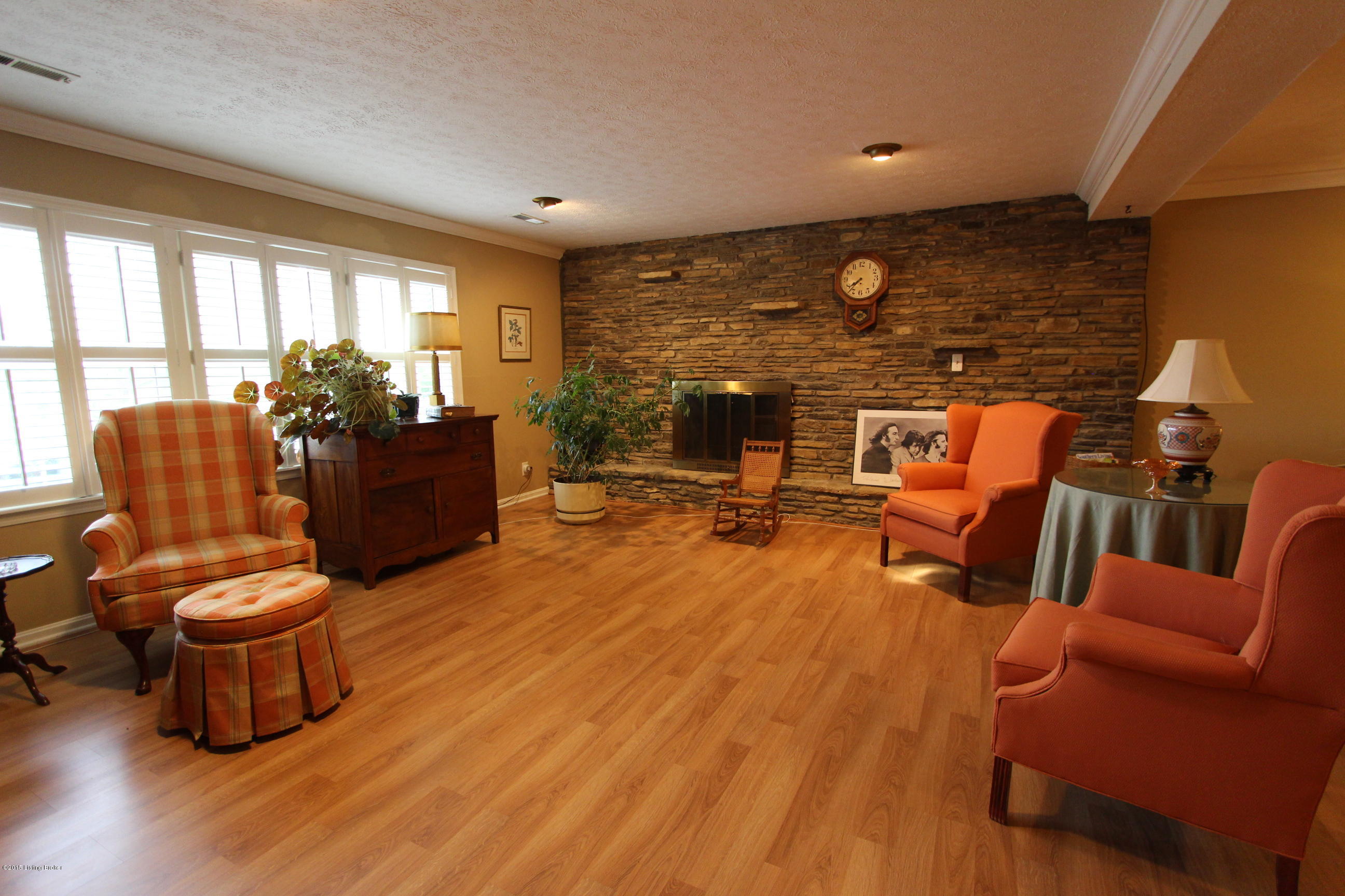 501 Hill Ridge Road Louisville, KY 40214 - Photo 35 of 46 Family Room 1