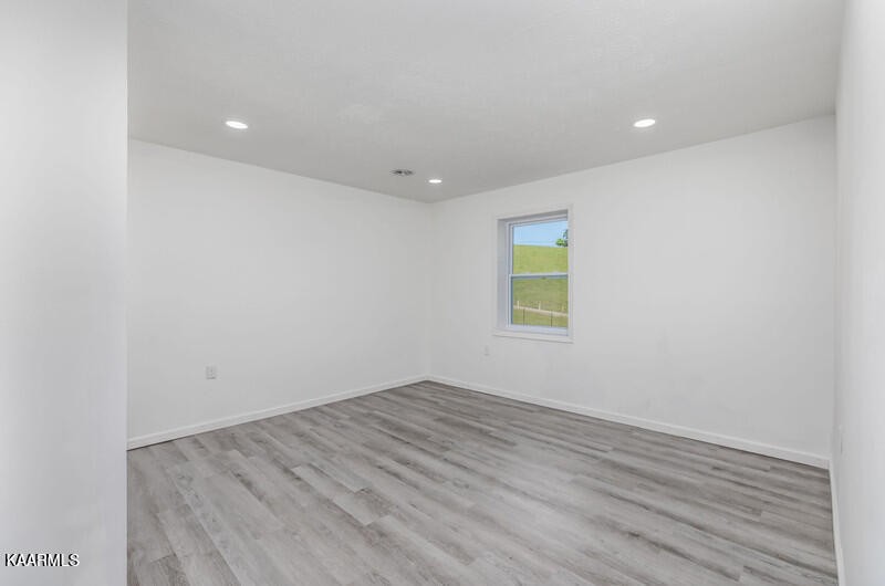 4474 Stansberry Road Morristown, TN 37813 - Photo 8 of 29 Gallery Image 8