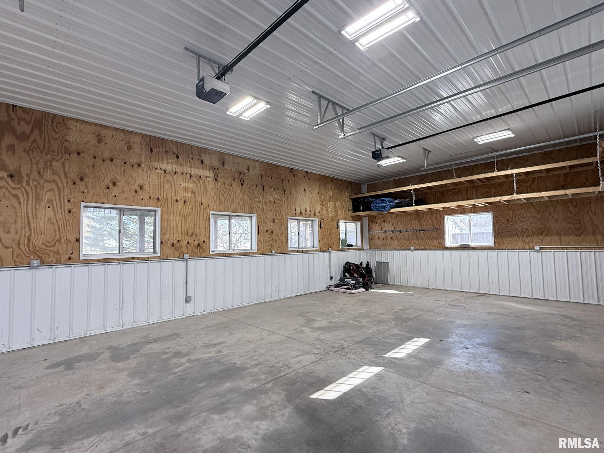 109 East West Street Oneida, IL 61467 - Photo 16 of 69