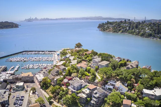 $2,997,000 | 84 Eastview Avenue, Tiburon, CA 94920