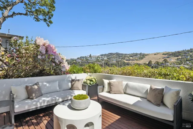 $2,997,000 | 84 Eastview Avenue, Tiburon, CA 94920