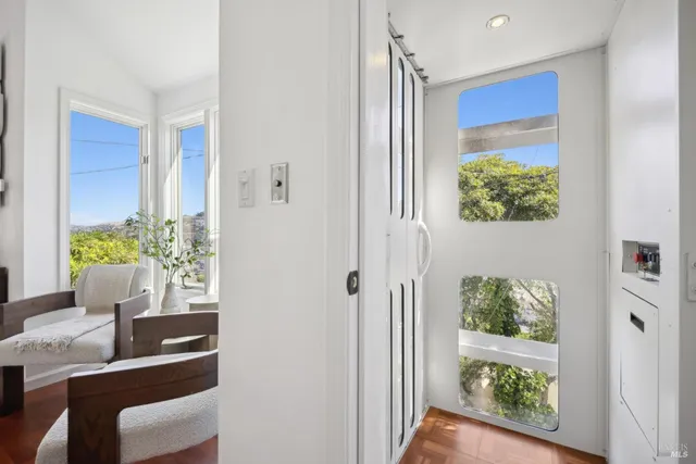 $2,997,000 | 84 Eastview Avenue, Tiburon, CA 94920