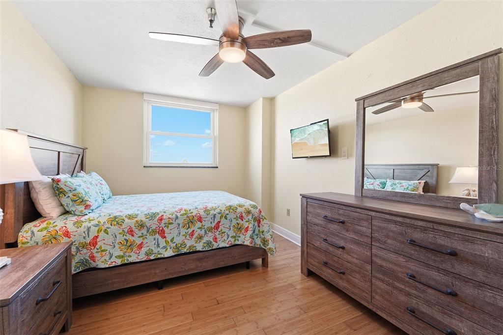 15316 Gulf Boulevard, Unit 404 Madeira Beach, FL 33708 - Photo 21 of 40