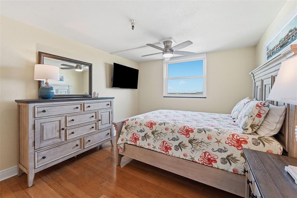 15316 Gulf Boulevard, Unit 404 Madeira Beach, FL 33708 - Photo 23 of 39