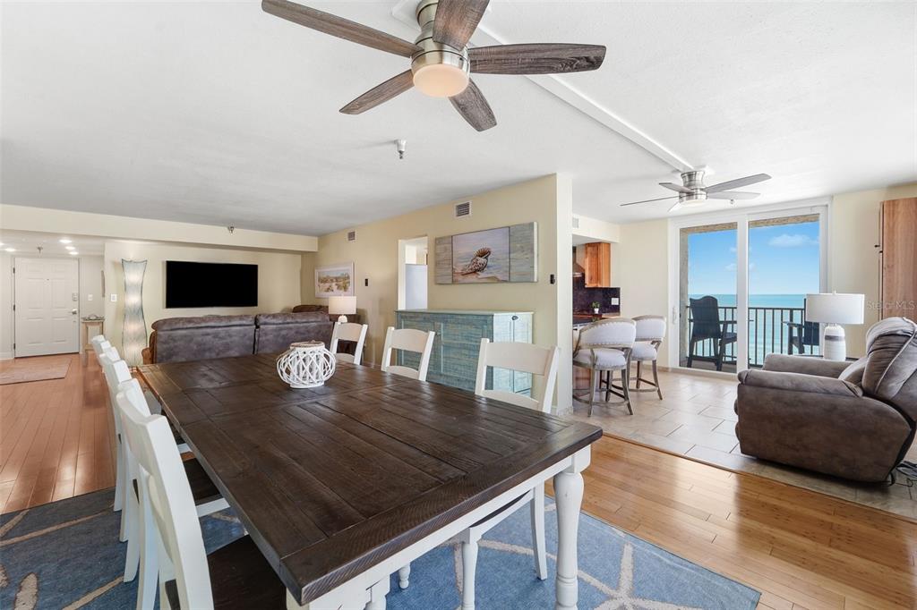 15316 Gulf Boulevard, Unit 404 Madeira Beach, FL 33708 - Photo 7 of 39