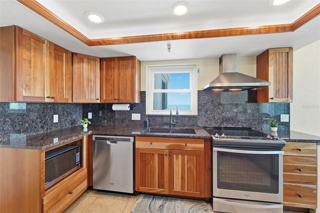 15316 Gulf Boulevard, Unit 404 Madeira Beach, FL 33708 - Photo 9 of 39