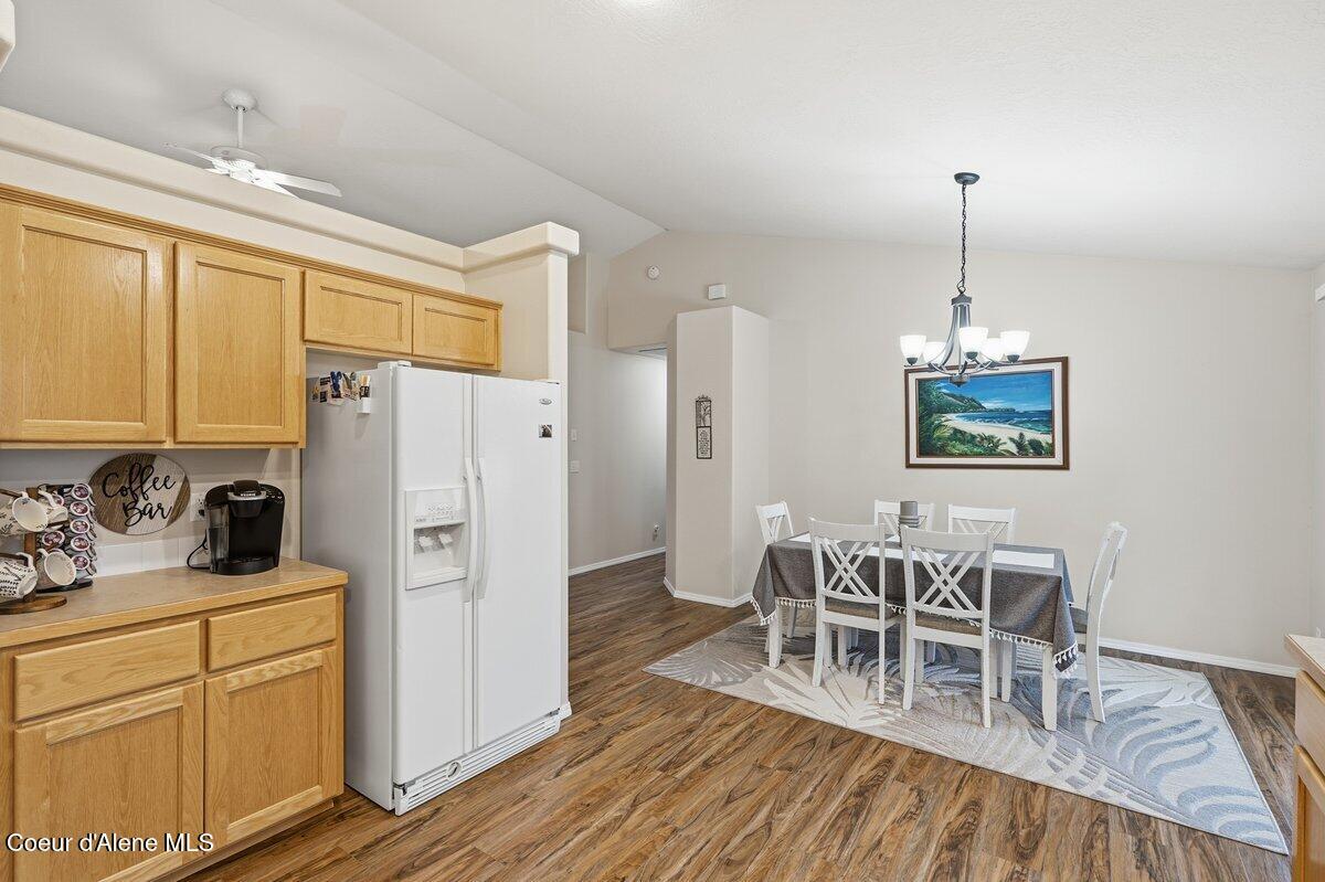 1628 West Cardinal Avenue Hayden, ID 83835 - Photo 12 of 32 1628 W Cardinal Ave_RedHogMedia 14