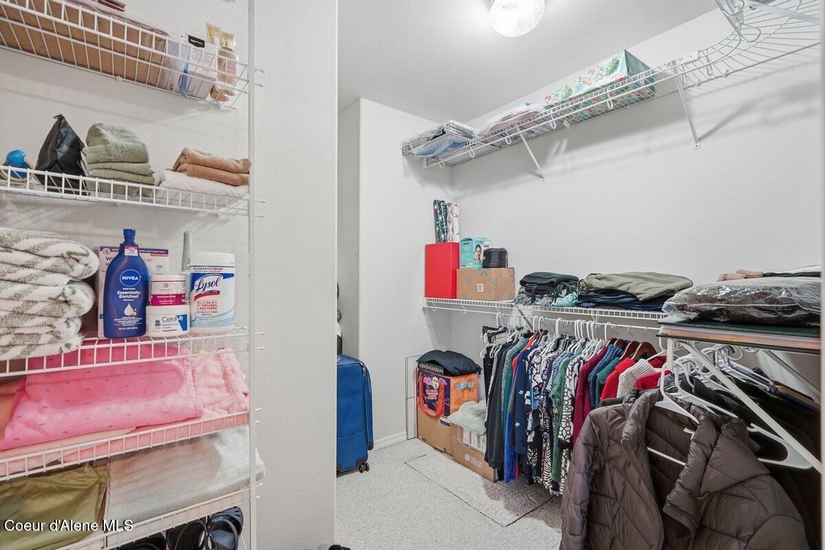 1628 West Cardinal Avenue Hayden, ID 83835 - Photo 19 of 32 1628 W Cardinal Ave_RedHogMedia 19