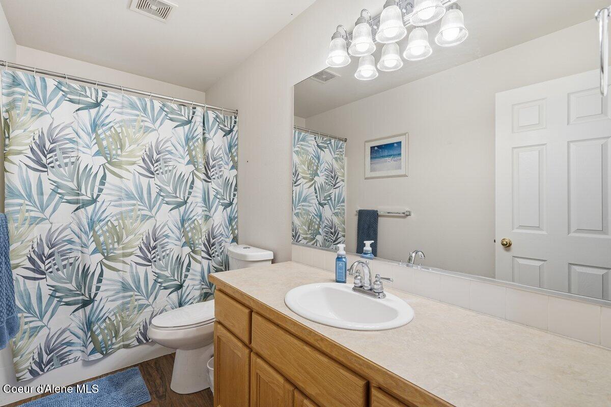 1628 West Cardinal Avenue Hayden, ID 83835 - Photo 22 of 32 1628 W Cardinal Ave_RedHogMedia 22