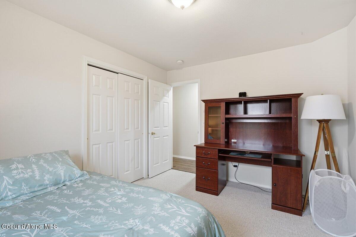 1628 West Cardinal Avenue Hayden, ID 83835 - Photo 23 of 32 1628 W Cardinal Ave_RedHogMedia 21