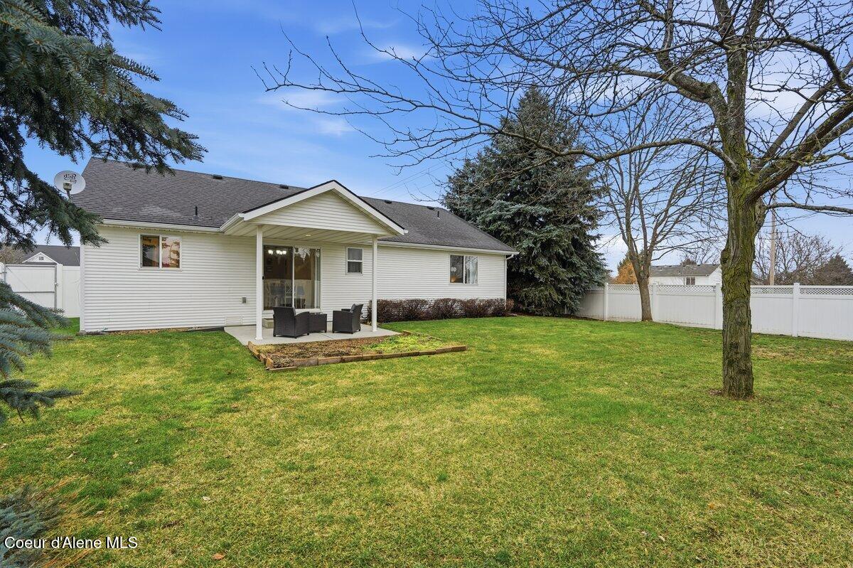 1628 West Cardinal Avenue Hayden, ID 83835 - Photo 32 of 32 1628 W Cardinal Ave_RedHogMedia 32