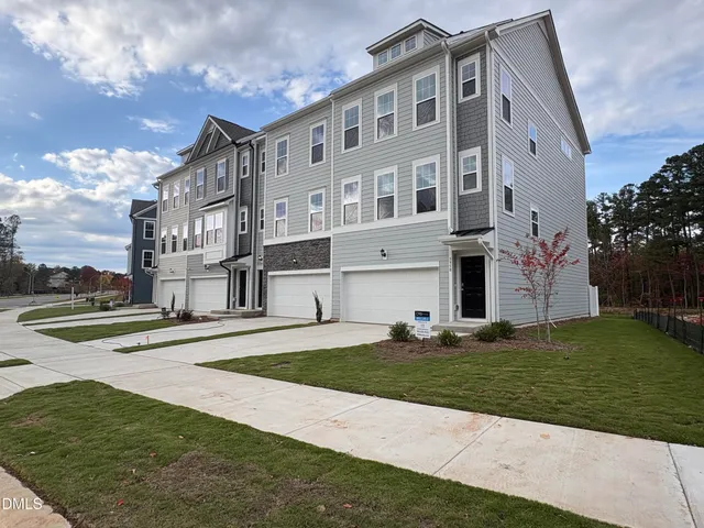 $528,770 | 5950 Dunzo Drive, Raleigh, NC 27617