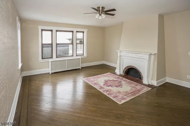 $3,295 | 204 Church Street, Unit 4D, Boonton, NJ 07005