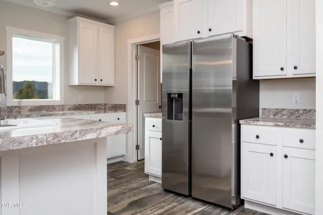 $249,900 | 830 Fairview Avenue, Kingsport, TN 37660