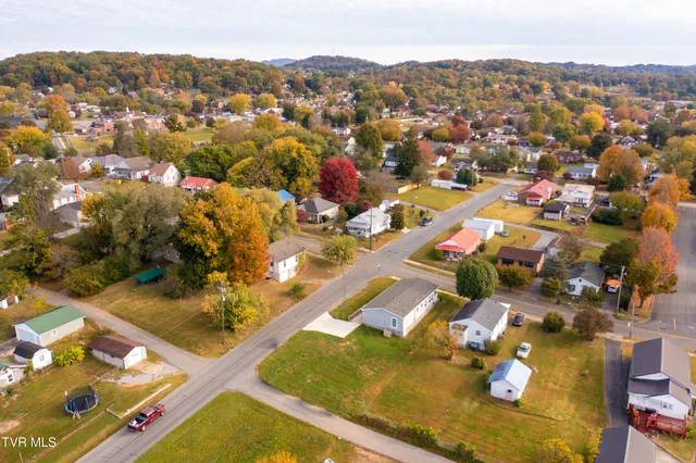 $249,900 | 830 Fairview Avenue, Kingsport, TN 37660