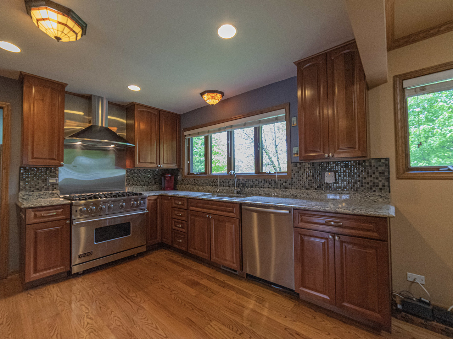 17720 South Gougar Road Lockport, IL 60441 - Photo 6 of 33